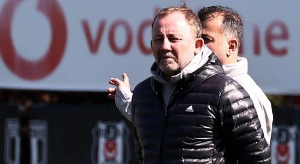 Oyun planı ona göre yapılır.