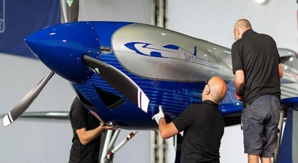 Rolls-Royce’un Tamamen Elektirikli Uçağı “Spirit of Innovation” Dünyanın En Hızlı Uçağı Olmayı Başardı