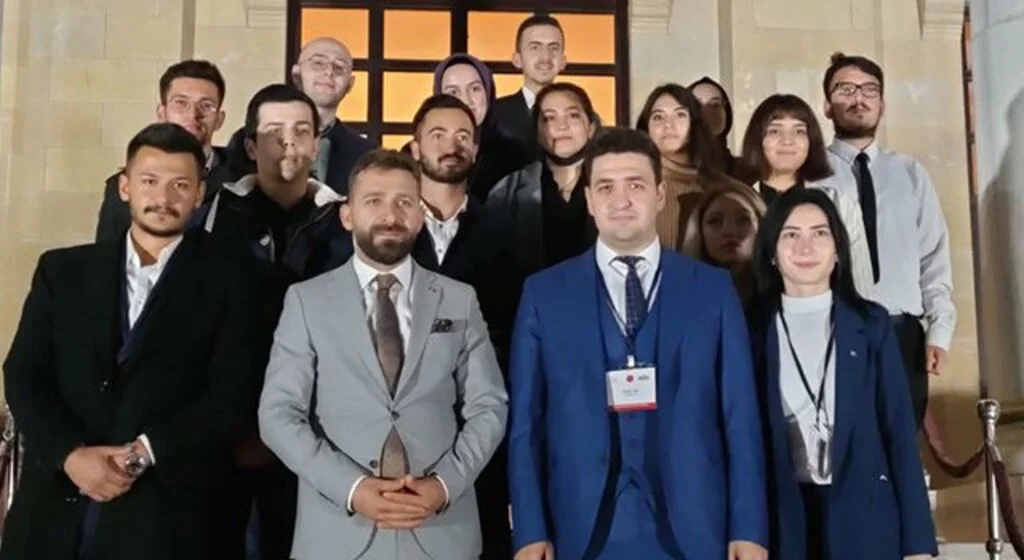 'Sağlam adımlar güçlü gelecek'