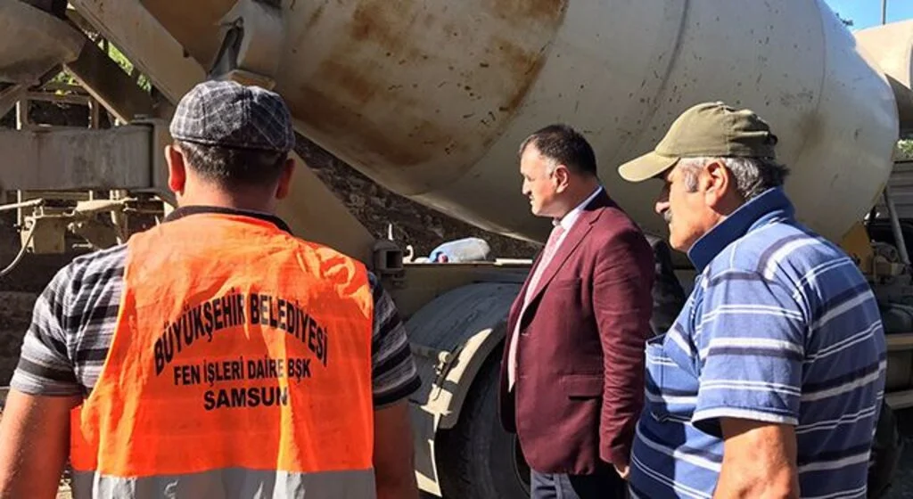 Salıpazarı'nda 'Kırsalda yol atağı'