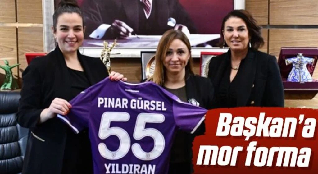 Samsun Barosu Başkanı Av. Pınar Gürsel Yıldıran’a mor forma 