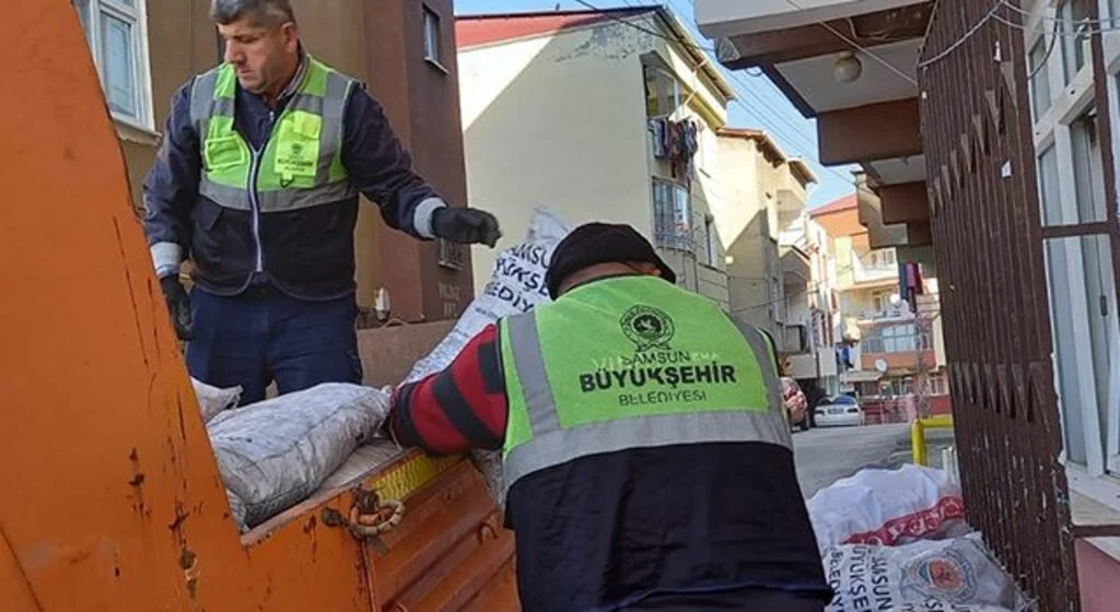 Samsun'da 920 aileye 460 ton yakacak yardımı