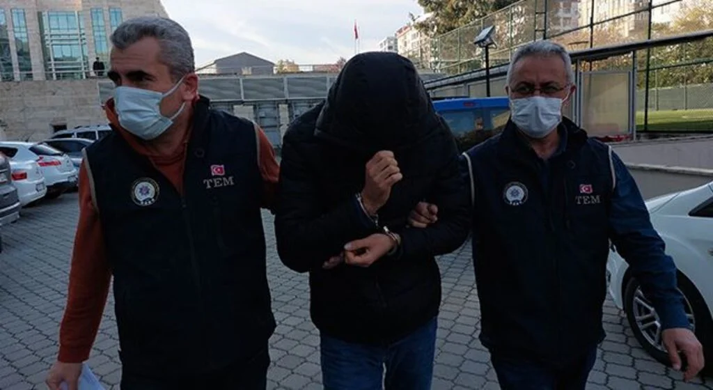 Samsun'da FETÖ'nün askeri yapılanmasında 3 kişiye adli kontrol