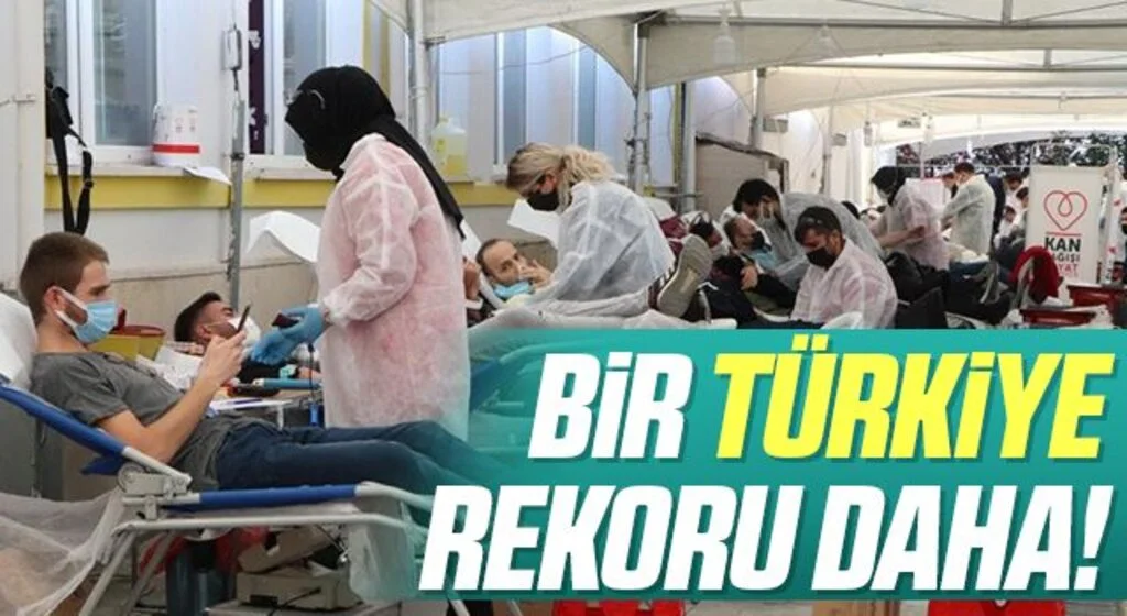 Samsun'daki okuldan bir Türkiye rekoru daha: 1 günde bin 410 litre kan topladı
