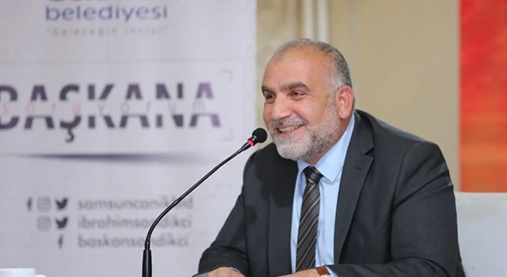 Sandıkçı: “Belediye başkanlığı meslek değil görev”