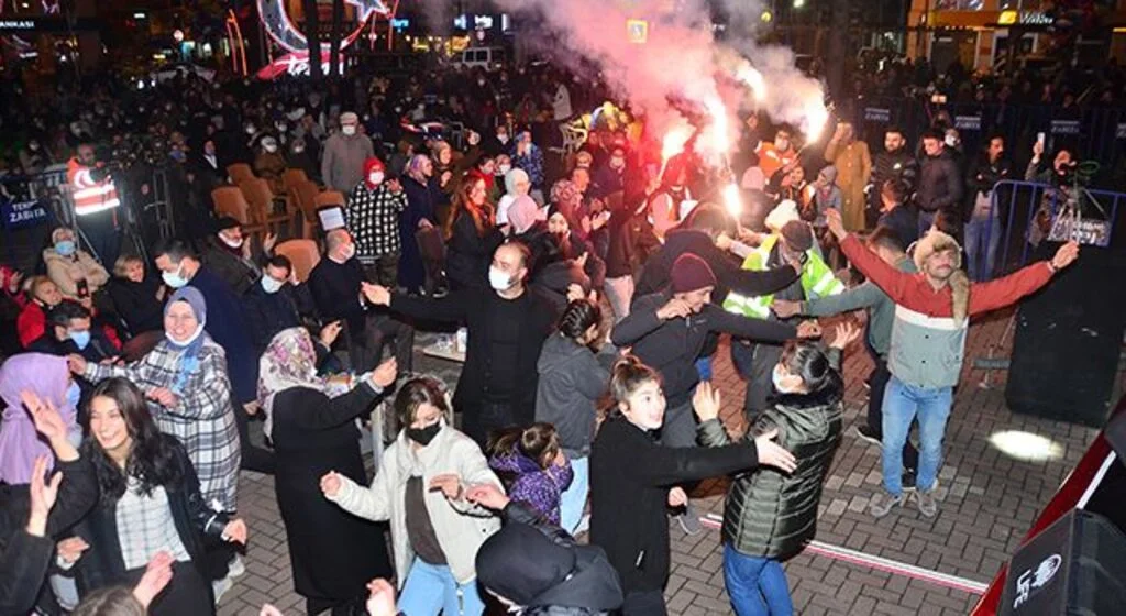 Terme'de Cumhuriyet Konseri coşkusu