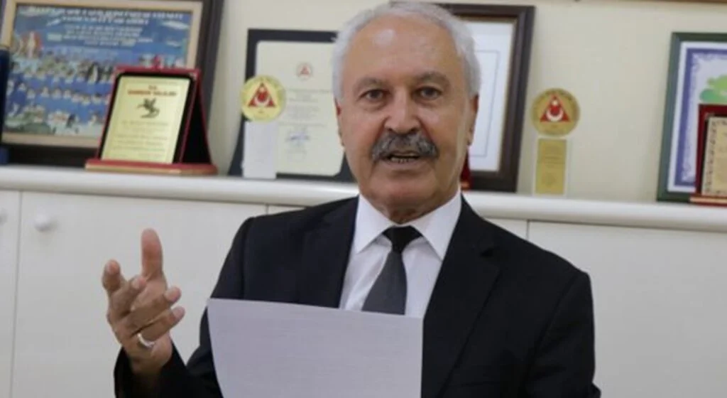 TKÖD'e bayrak değişimi 