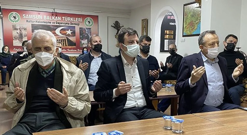 Torunları ‘Ata’sını dualarla andı