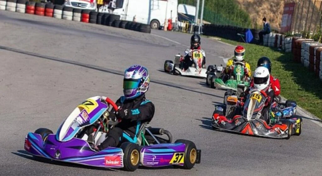Tuzla Karting Park’ta Büyük Çekişme
