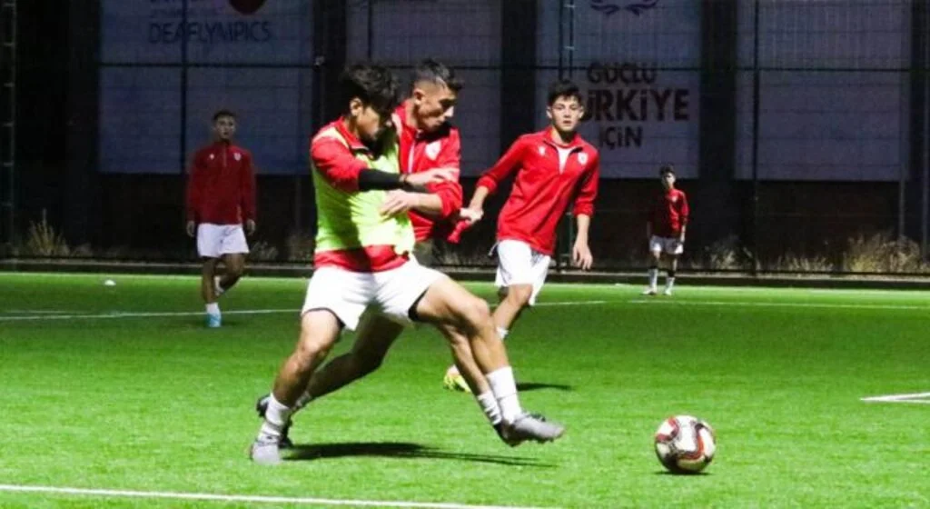 Yılport Samsunspor U16 Sivasspor'a Hazırlanıyor