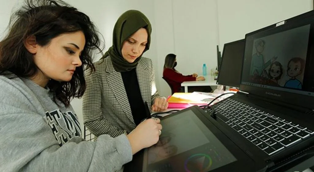 2-7 yaş arası çocuklara 'eğitim seti' hazırladı