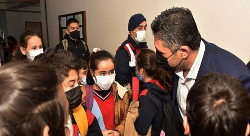 Aliağa’da Kütüphanesiz Okul Kalmayacak