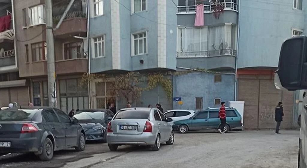 Bafra'da bir kadın silahla bacağından yaralandı