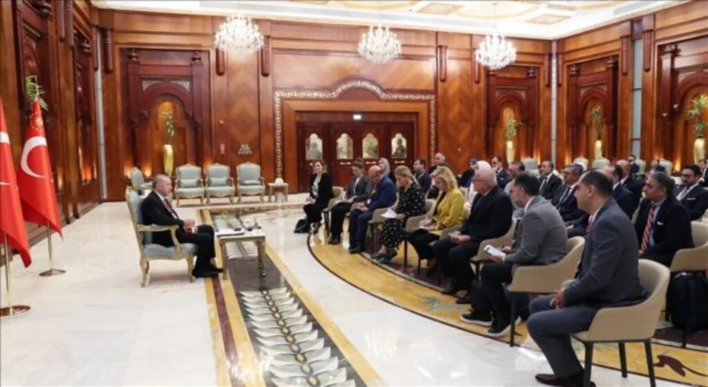 Cumhurbaşkanı Erdoğan: Kur ataklarını tersine çevireceğimize inanıyorum