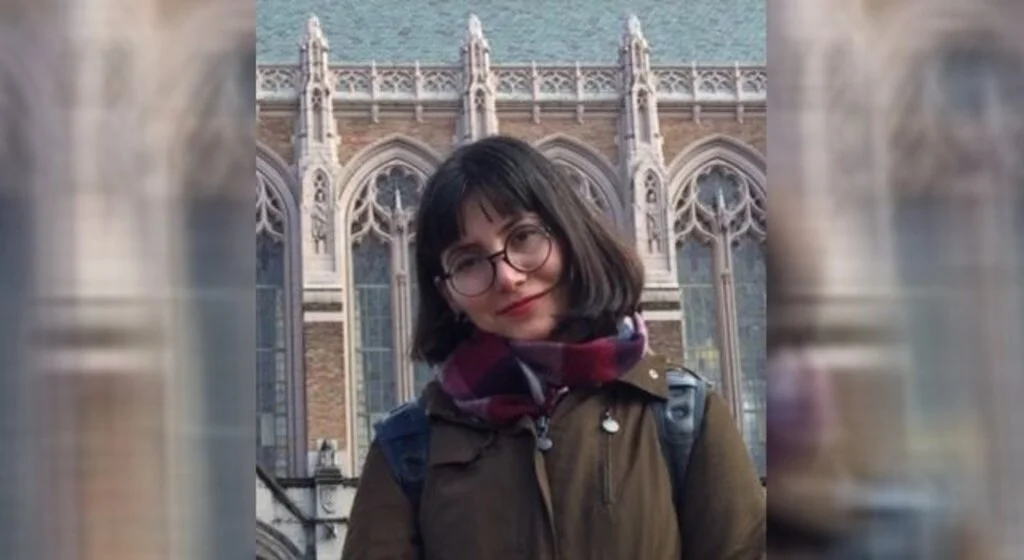 Dr. Atiye Gülfer Gündoğdu'ya özel ödül 