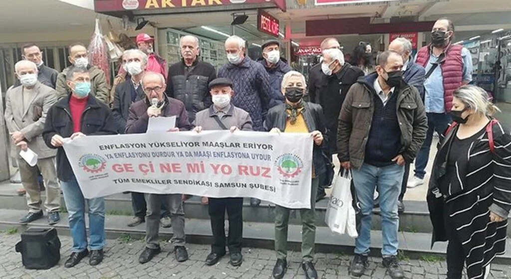 Emekliler zam istiyor