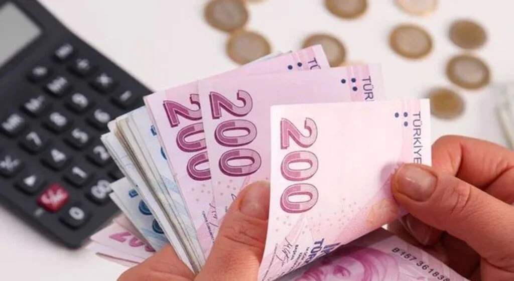Enflasyon açıklandı! Memur ve emekli maaşlarına en az yüzde 10 zam! İşte en düşük maaşlar...