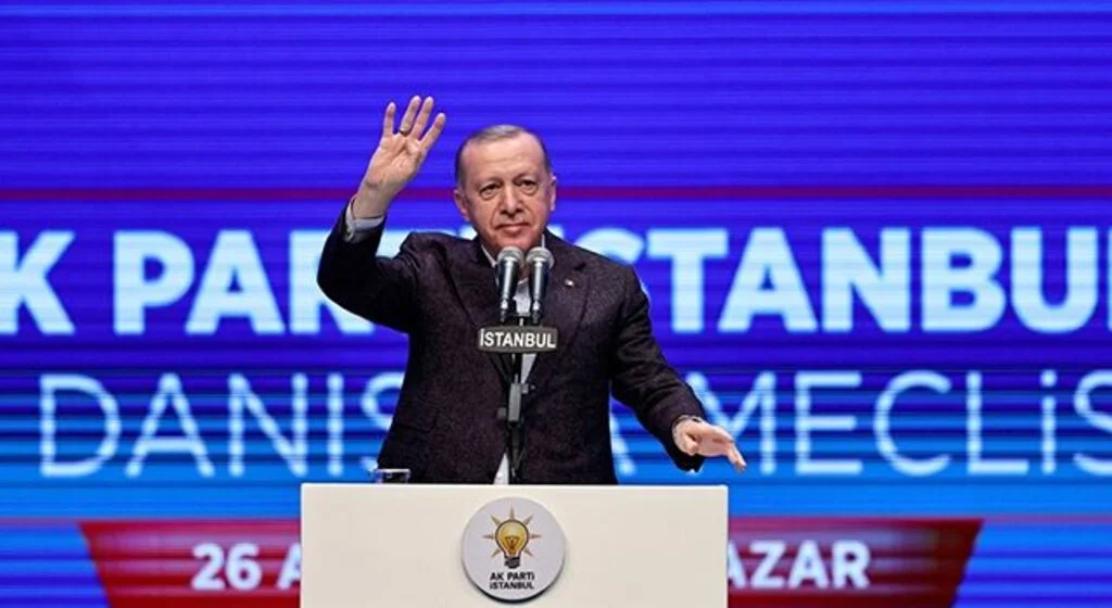 'Faiz sebep enflasyon neticedir'