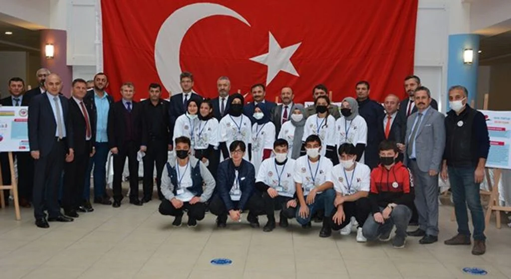 Hamidiye İHL'de TÜBİTAK fuarı
