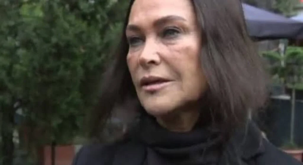 Hülya Avşar'dan ekonomi yorumu: Gerekirse simit yenecek