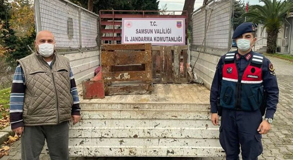 Hurda hırsızları yakalandı