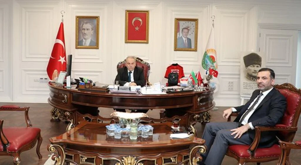 İlkadım Belediye Başkanı Necattin Demirtaş, Kavak Belediye Başkanı Sarıcaoğlu'nu Ağırladı