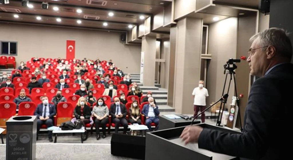 İlkadım’da öğretmenlere ‘sıfır atık’ semineri