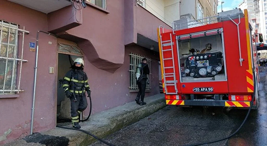 İlkadım'da Terasta Yangın