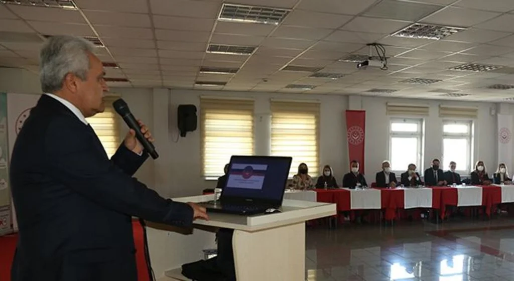 'Kadına şiddet kabul edilemez'