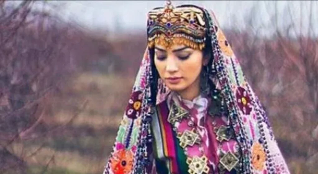 Koronavirüsü bilmişti! Azerbaycanlı şaman kahinin 2022 kehanetleri tüyler ürpertti