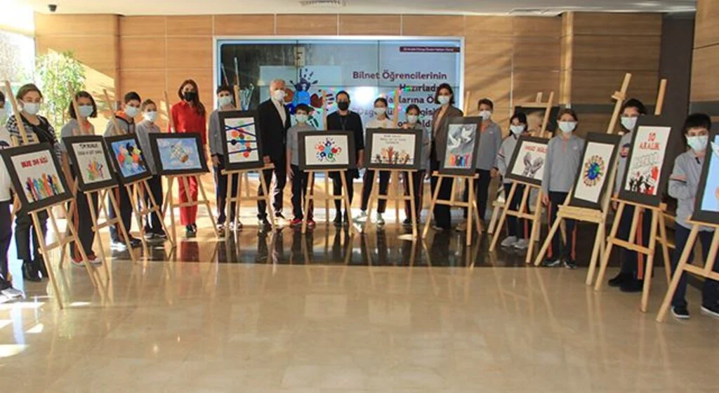 Öğrencilerin ‘Özgürlük Sergisi’