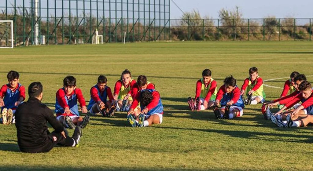 Samsunspor U16'da Hazırlıklar Sürüyor