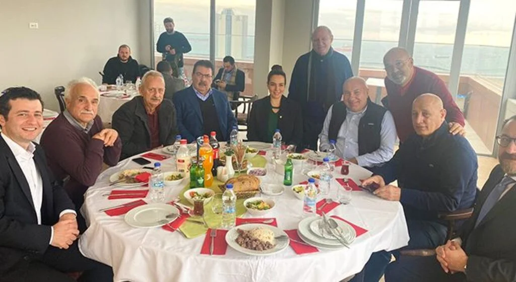 Samsunspor ve İstanbulspor Başkanlarından Dostluk Yemeği