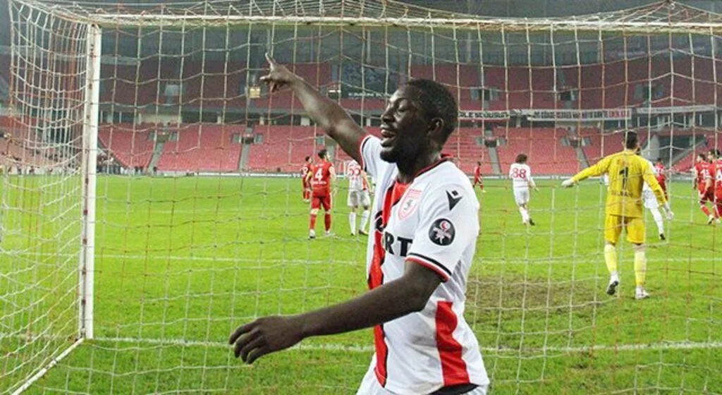 Samsunspor'da Fofana Kulübeyi Gösterdi