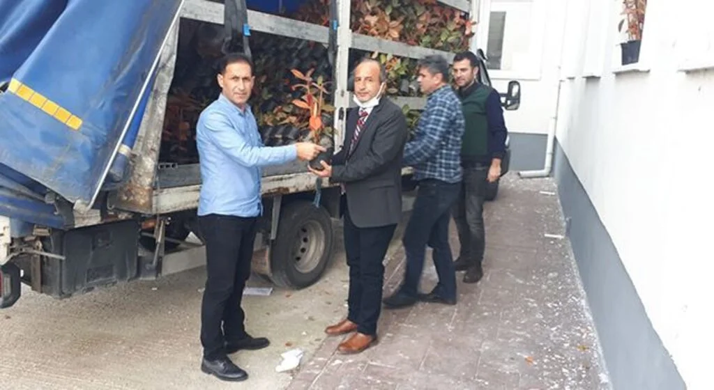 Üreticiye Aronya desteği