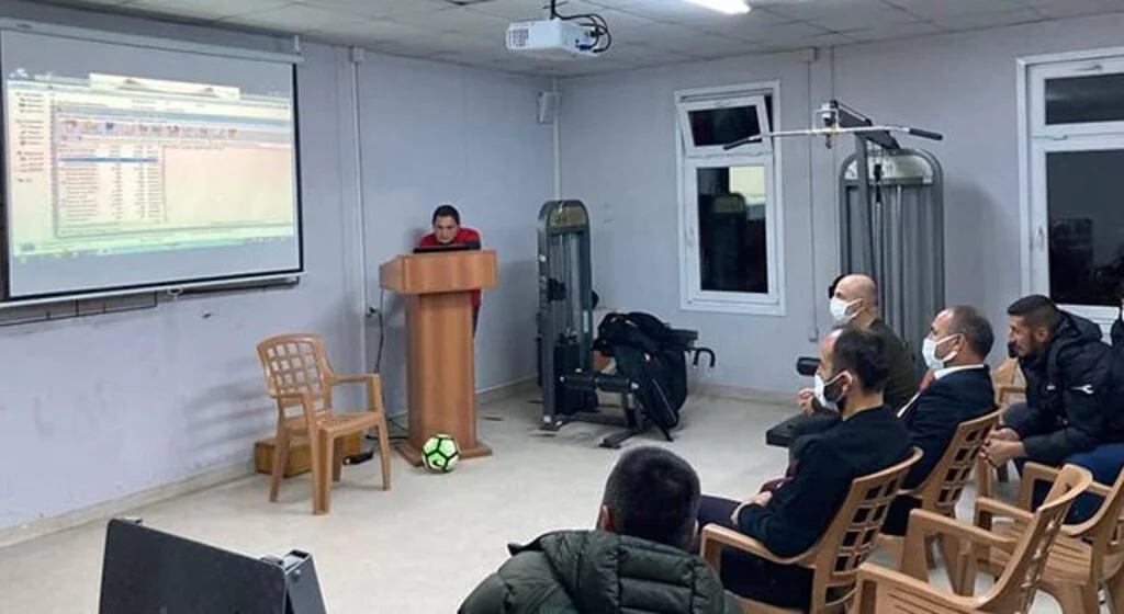 Yolspor Kulübü sporcuları oyunun kurallarını öğrendi