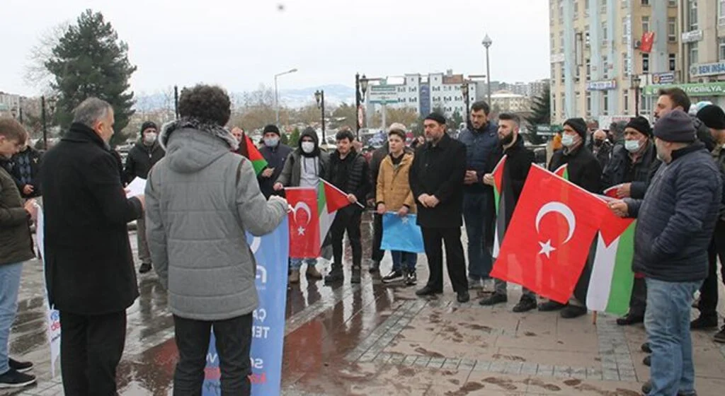 AGD'den İsrail Ziyareti Tepkisi!