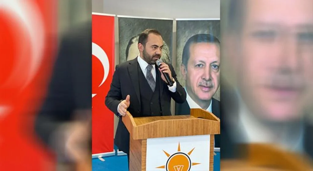 AK Parti Kavak İlçe Başkanı Onur Bakır'dan Erhan Usta'ya gezi teklifi 