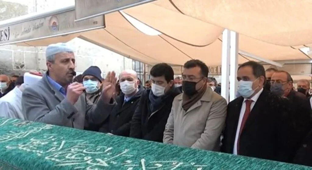 Atakum Belediyesi eski Başkanı İshak Taşçı'nın amca acısı 