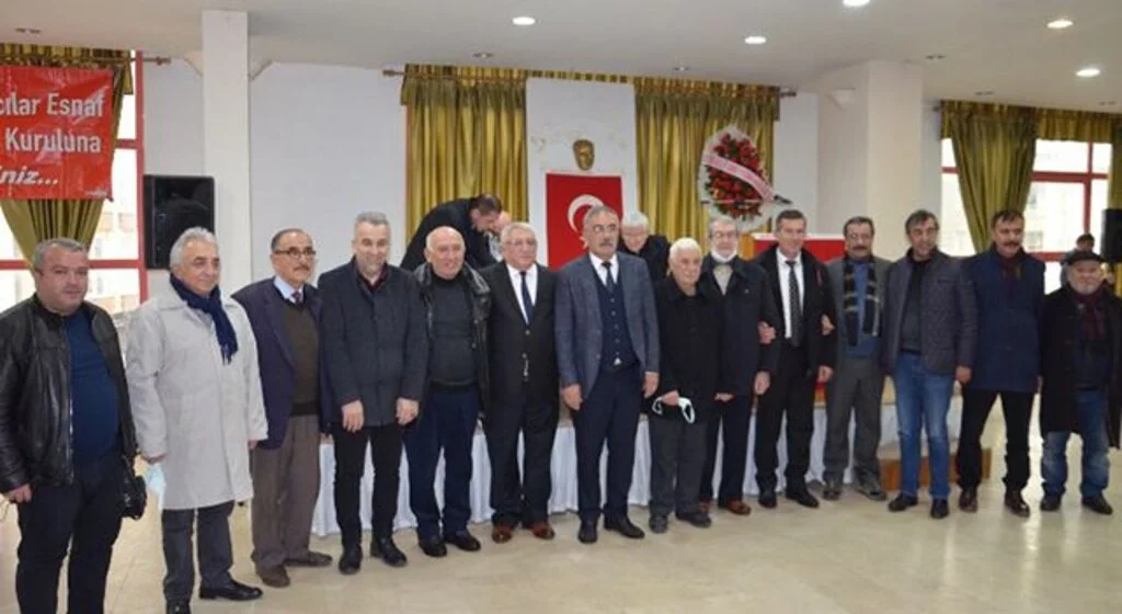 Bafralı lokantacılar 'güven oyu' verdi