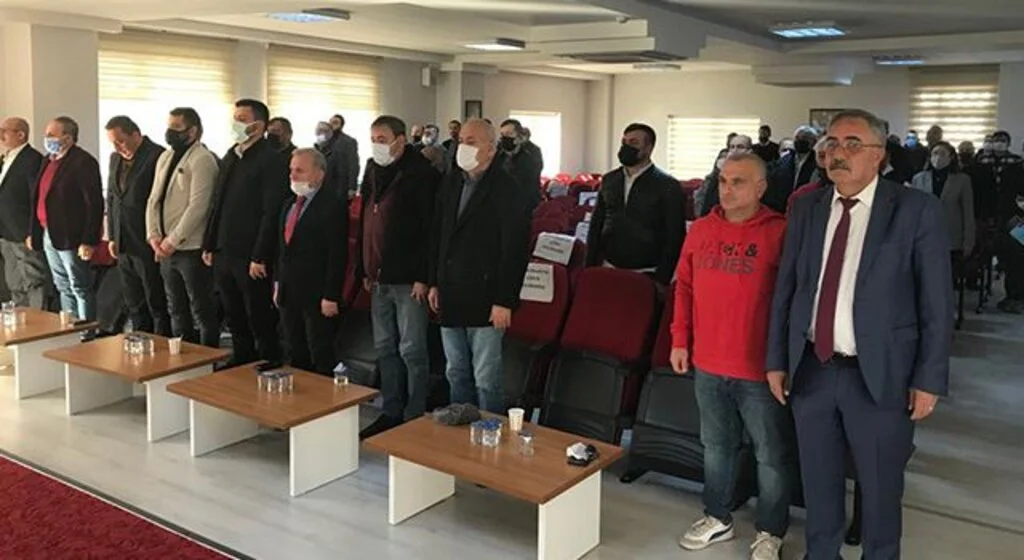 Bakkallar Odası Eyüp Güler'e emanet 