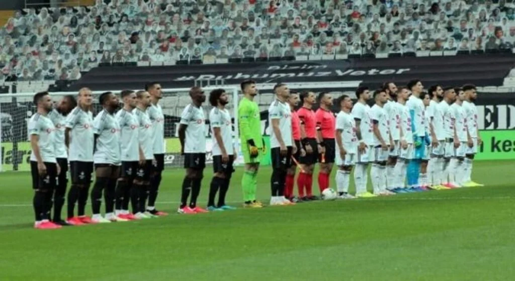 Beşiktaş’da Sular Durulmuyor