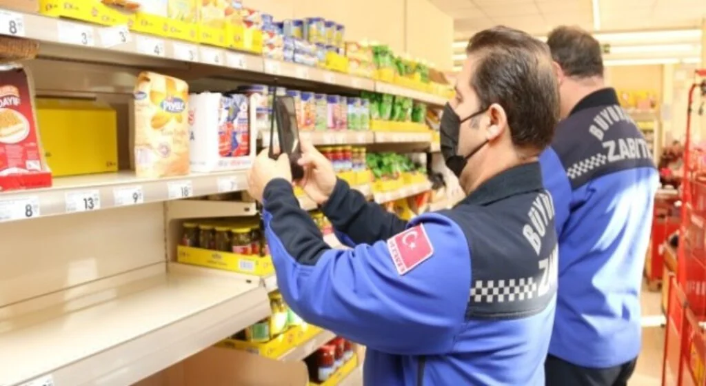 Büyükşehir’den Gebze’de marketlere denetim