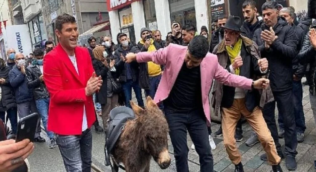 Fatih Bulut yeni teklisini müzikseverlerle buluşturdu: ”Ölme Eşeğim Ölme”
