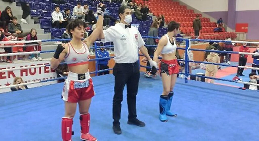 İlkadım Kick Bokscuları Ordu Şampiyonası'ndan 14 Madalya İle Döndü