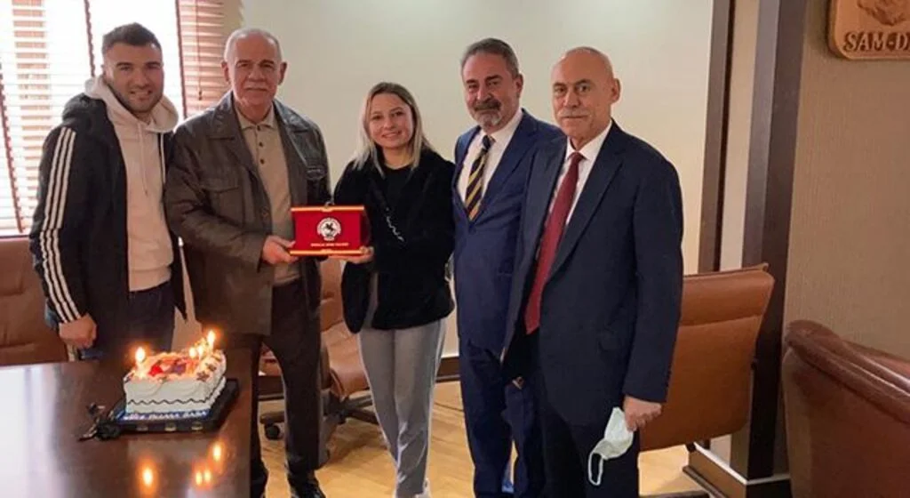 İstiklalspor'dan Duayenlere Ziyaret