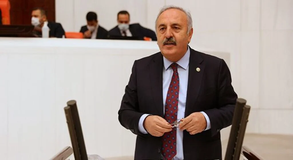 İYİ Parti Samsun Milletvekili Bedri Yaşar: Dolar düştü fiyatlar arttı