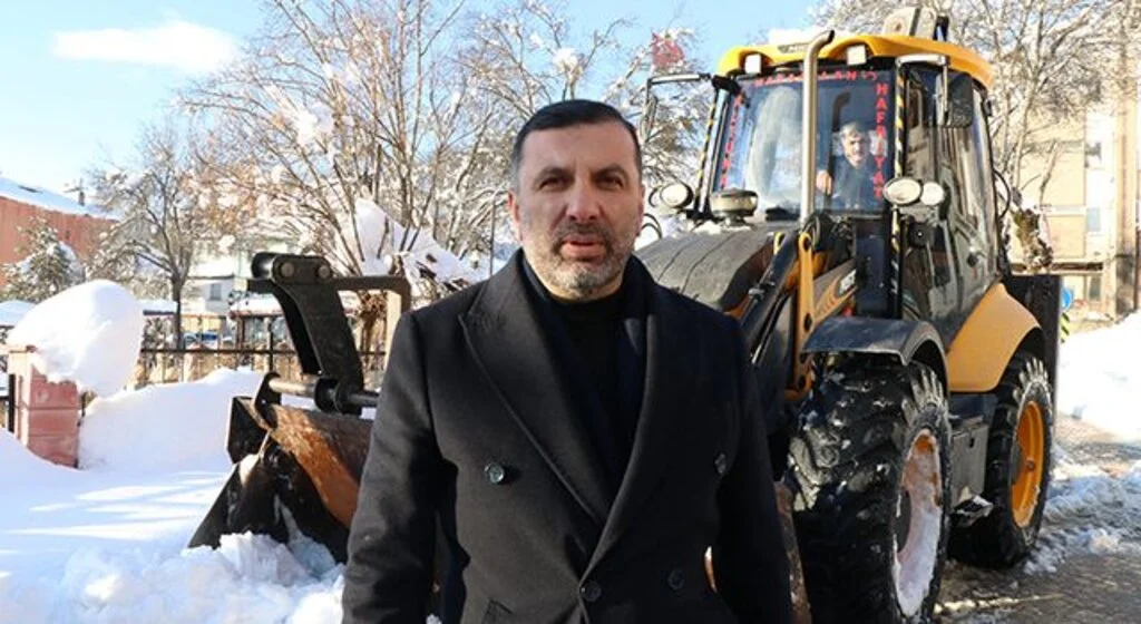 Kavak Belediye Başkanı İbrahim Sarıcaoğlu: Son 50 yılın en büyük kar yağışını aldık
