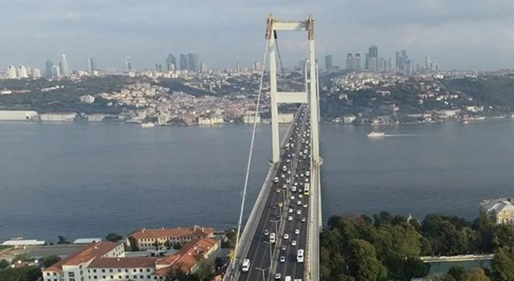 Köprülere örtülü zam