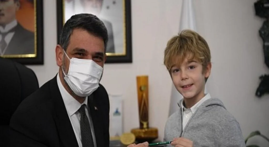 Minik Yıldız Eren’den Kocaman’a Ziyaret